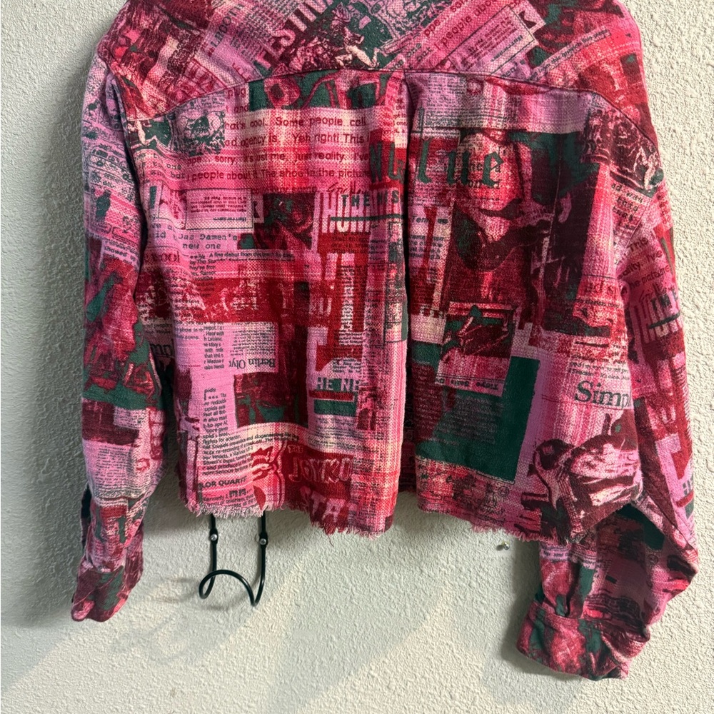 Bdg Pink Graphic Patterned Jacket - image 5